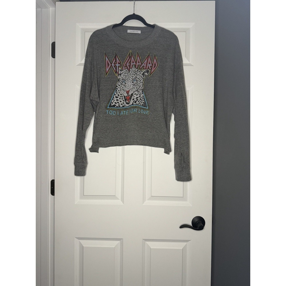 Daydreamer La Too Late For Love Top Large Def Leppard Gray W Multicolor